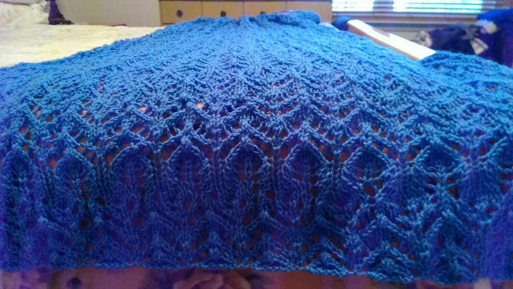 deep blue lace knit afghan